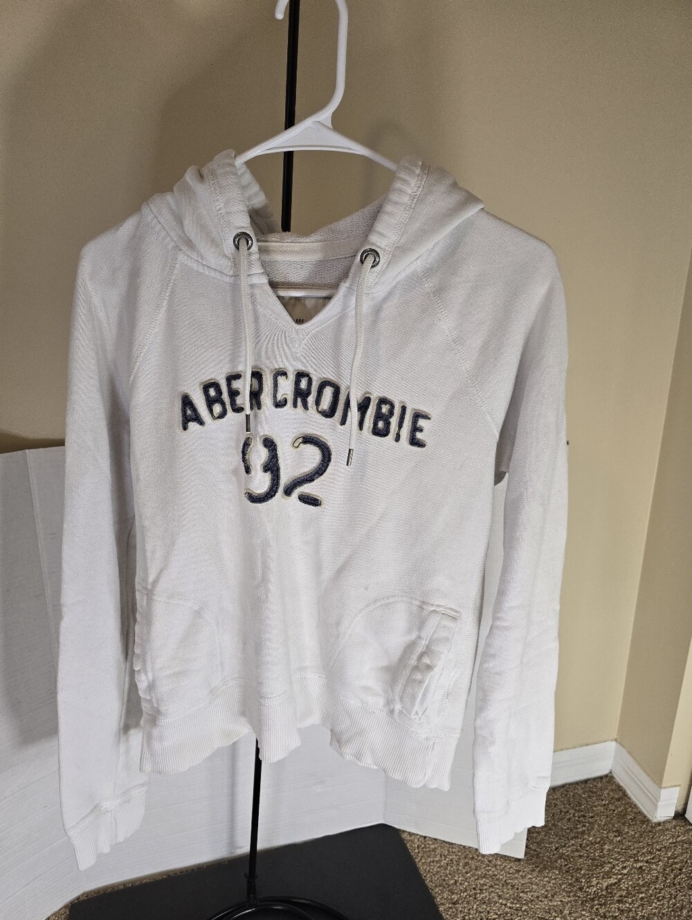 Abercrombie & Fitch Youth Large Hoodie White Black Logo Pullover Sweatshirt